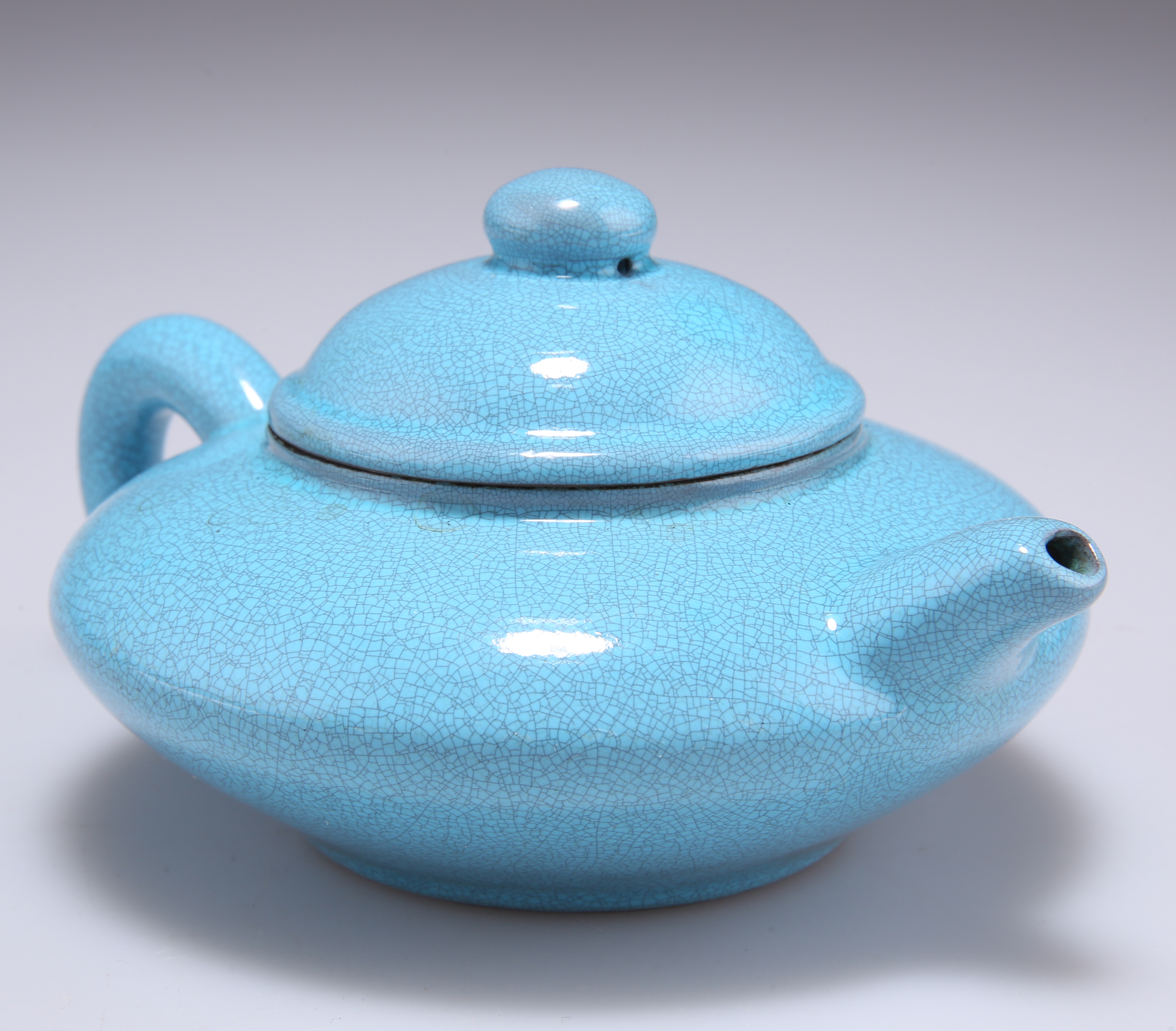 A CHINESE YIXING TURQUOISE CRACKLE GLAZED TEAPOT AND COVER - Image 2 of 4