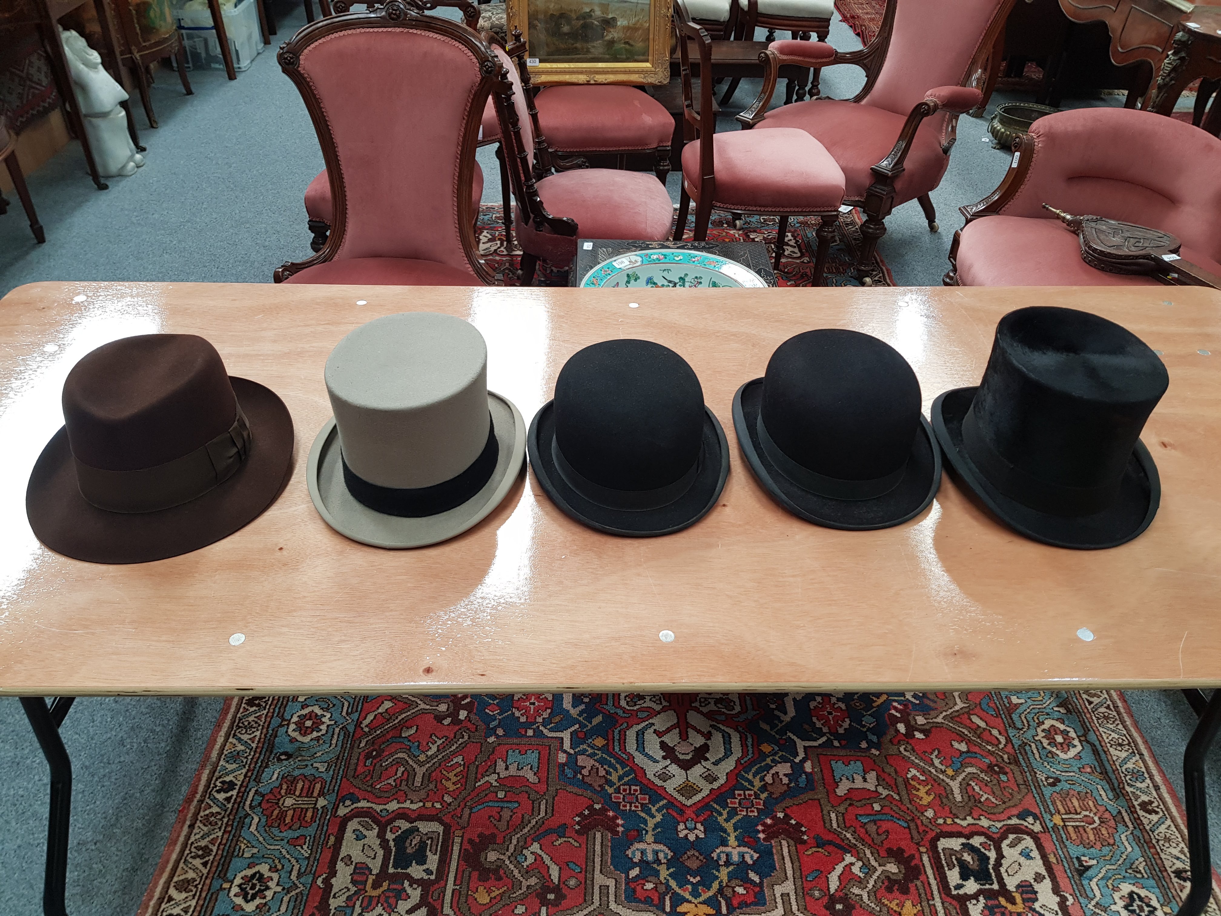 A PAIR OF LEATHER RIDING BOOTS AND FIVE VARIOUS GENTS HATS - Image 3 of 3