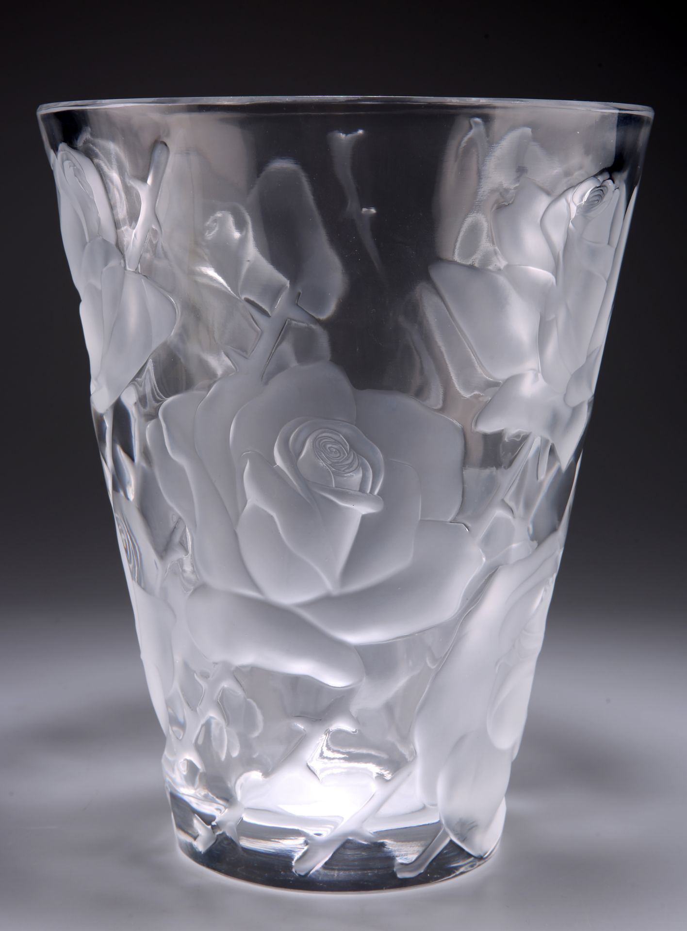 LALIQUE, A LARGE GLASS VASE - Image 2 of 6