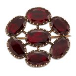 A 19TH CENTURY GARNET BROOCH