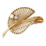 A DIAMOND AND PEARL LEAF BROOCH