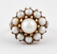 A CULTURED PEARL CLUSTER RING