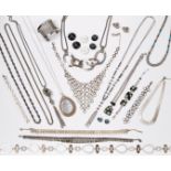 A GROUP OF SILVER METAL AND OTHER JEWELLERY