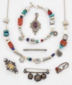 TALMA KESHET - A NECKLACE AND BRACELET SET; AND FIVE BROOCHES (7)