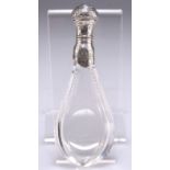 A 19TH CENTURY FRENCH SILVER-MOUNTED GLASS SCENT BOTTLE