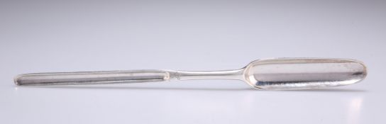 A GEORGE III SILVER MARROW SCOOP