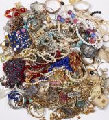 A LARGE QUANTITY OF COSTUME JEWELLERY