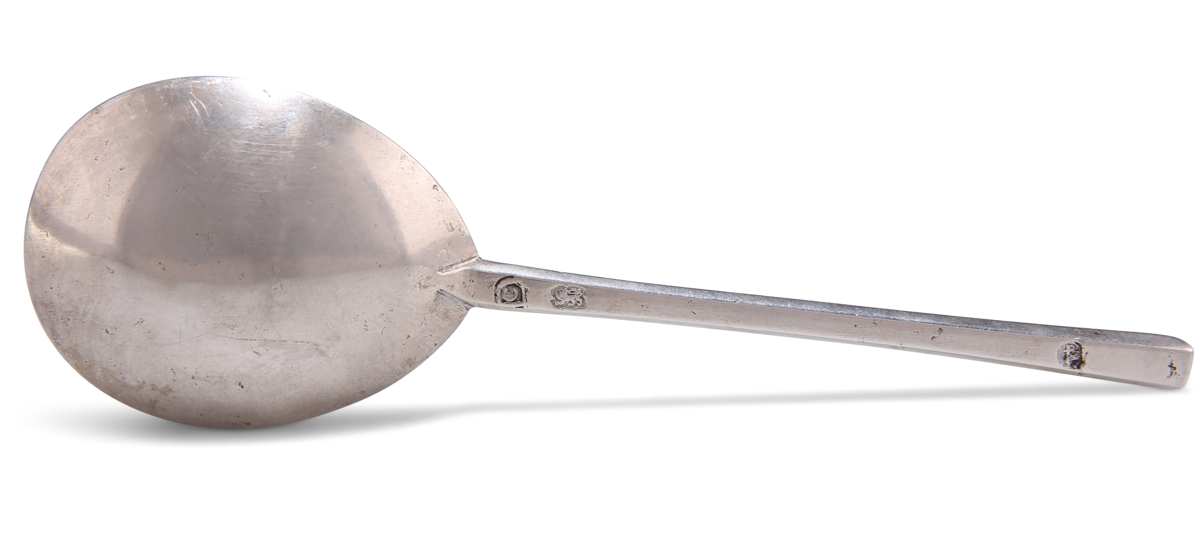 A CHARLES I SILVER SLIP-TOP SPOON - Image 4 of 4