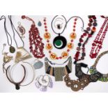 A QUANTITY OF MID 20TH CENTURY AND LATER COSTUME JEWELLERY
