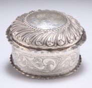 AN 18TH CENTURY DUTCH SILVER BOX