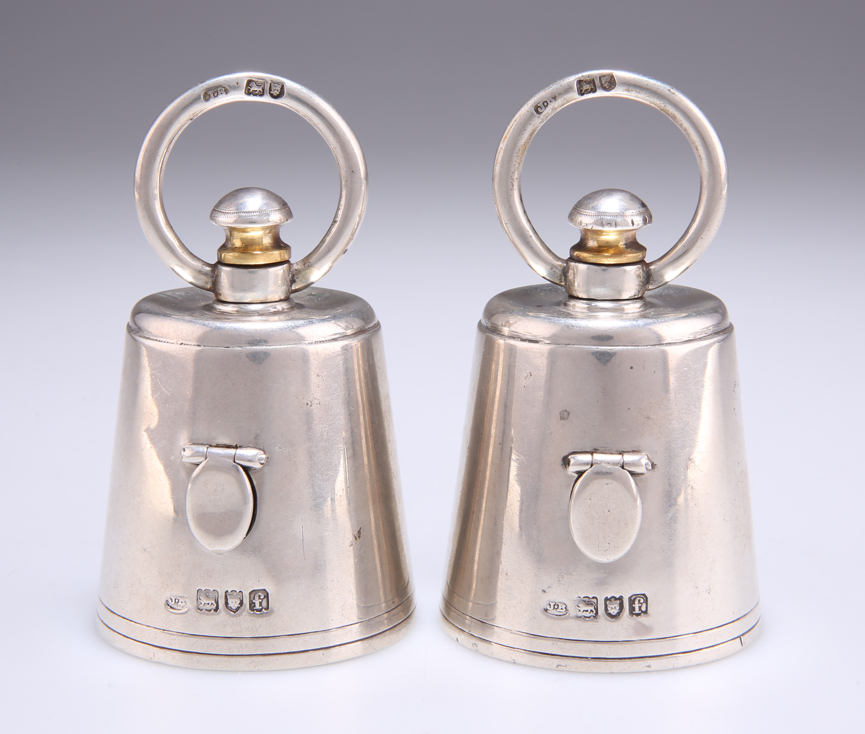 A PAIR OF EDWARDIAN SILVER NOVELTY PEPPER GRINDERS