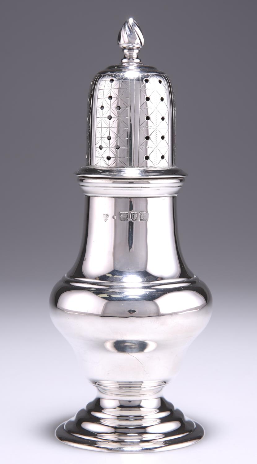 A VICTORIAN SILVER SUGAR CASTER - Image 2 of 4