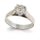 AN 18CT WHITE GOLD SOLITAIRE DIAMOND RING