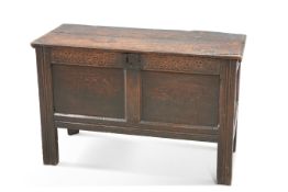 A 17TH CENTURY OAK COFFER