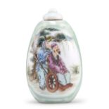 A CHINESE PORCELAIN SNUFF BOTTLE