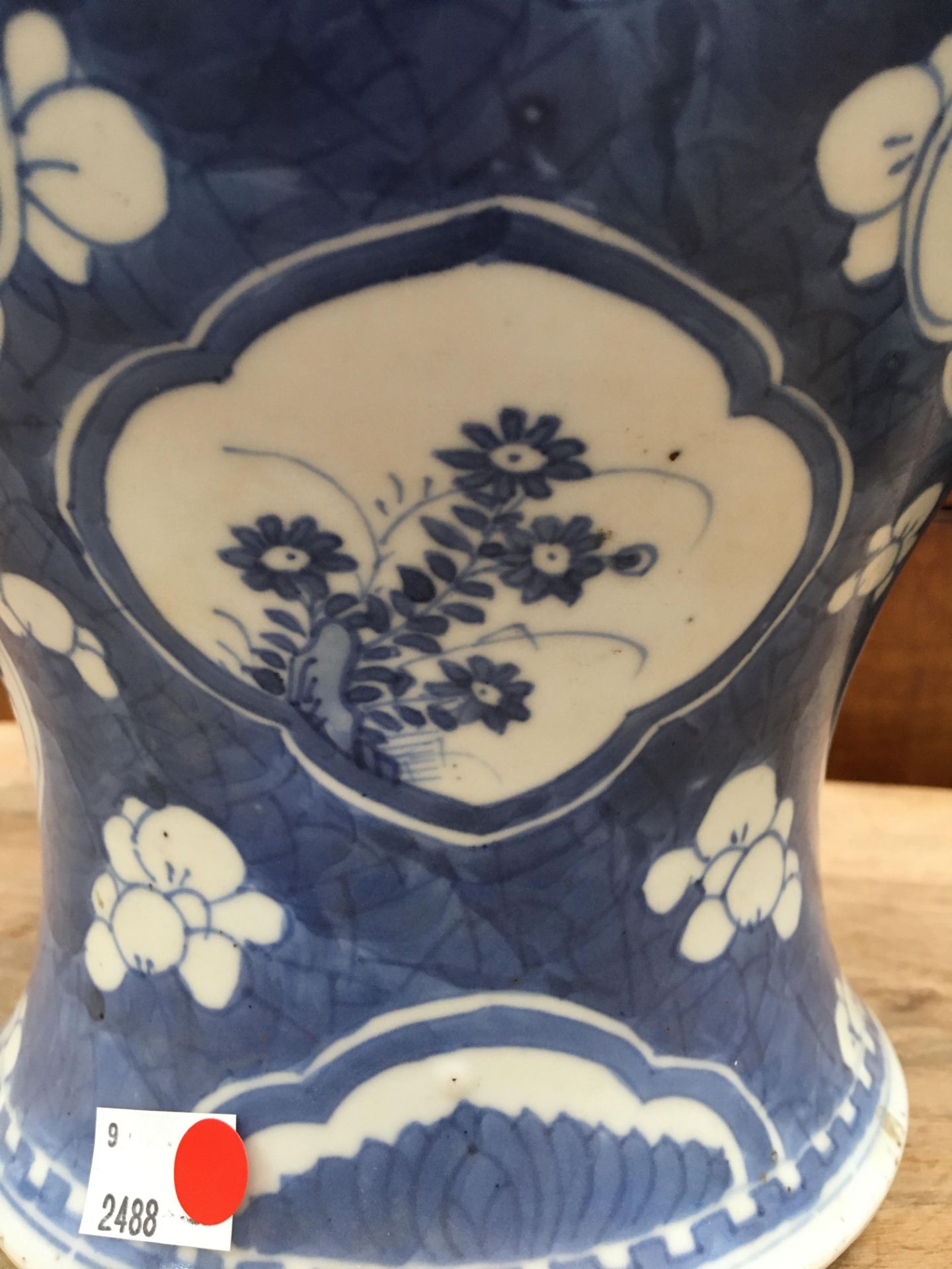 A CHINESE BLUE AND WHITE PORCELAIN GINGER JAR, 18TH CENTURY - Bild 30 aus 33