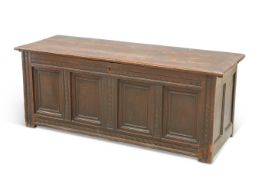 A LATE 17TH CENTURY OAK COFFER