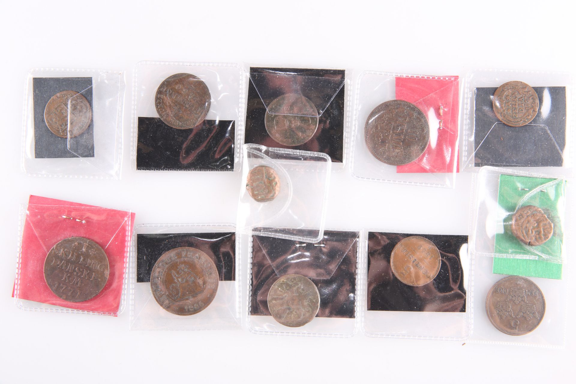 A COLLECTION OF 18TH CENTURY AND LATER FOREGN COPPER COINS