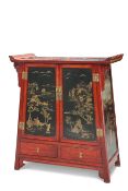 A CHINESE CHINOISERIE LACQUER CABINET