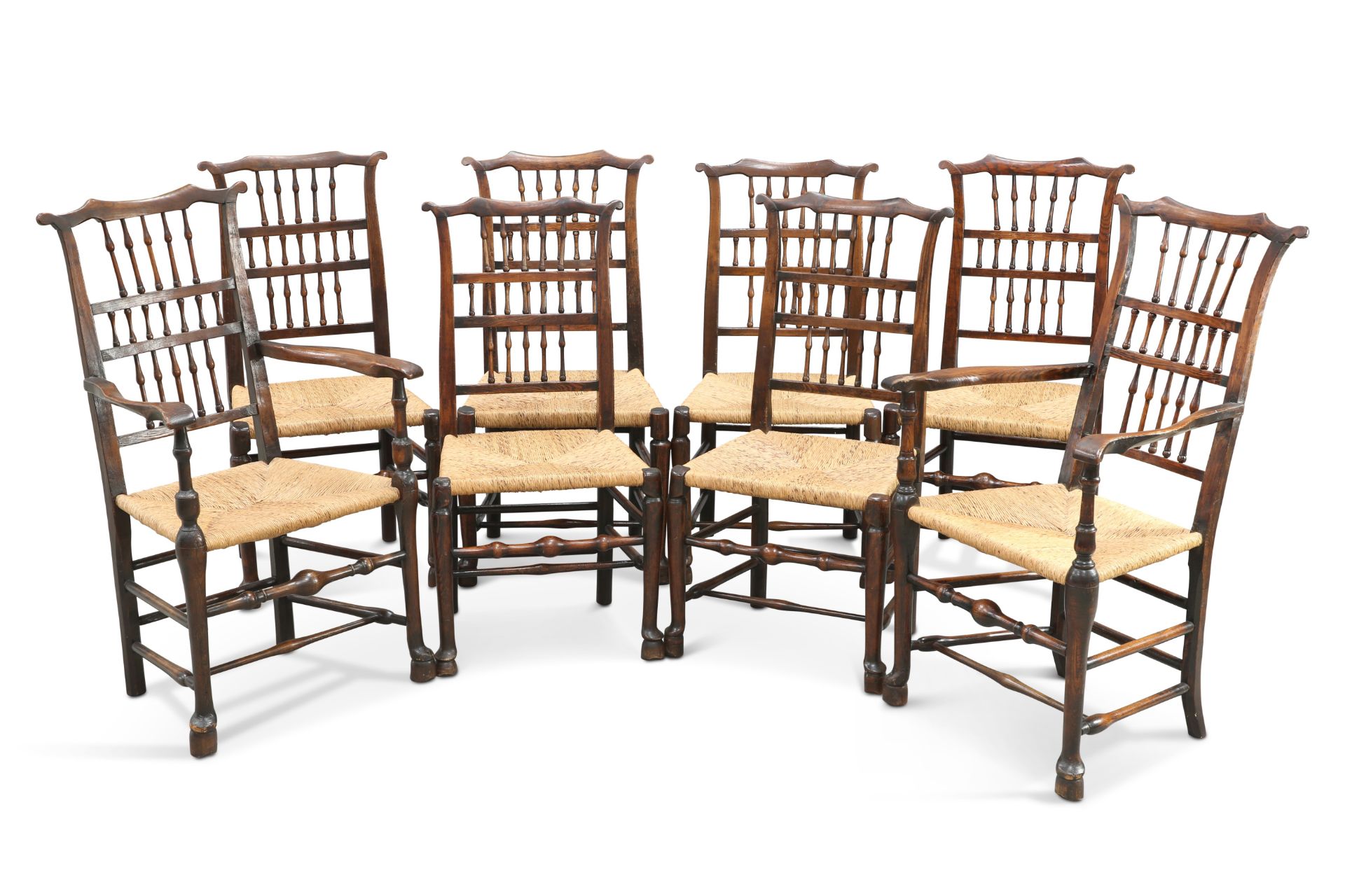 A SET OF EIGHT ELM AND RUSH SEATED DINING CHAIRS, CHESHIRE REGION, CIRCA 1820 - Bild 2 aus 2