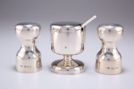 AN ELIZABETH II SILVER CONDIMENT SET