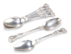 A SET OF SIX EDWARDIAN SILVER TABLESPOONS
