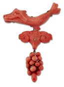 AN ITALIAN CORAL BROOCH