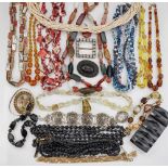 A QUANTITY OF COSTUME JEWELLERY