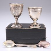 A GEORGE V SILVER EGG CUP