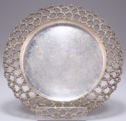 AN ELIZABETH II SILVER AND SILVER-GILT DISH