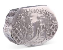 A GERMAN SILVER SNUFF BOX, LATE 19TH CENTURY