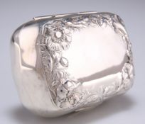 AN AMERICAN STERLING SILVER SOAP BOX