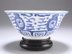 A CHINESE PORCELAIN BOWL