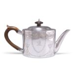 YORK TOWN MARK - A GEORGE III PROVINCIAL SILVER TEAPOT