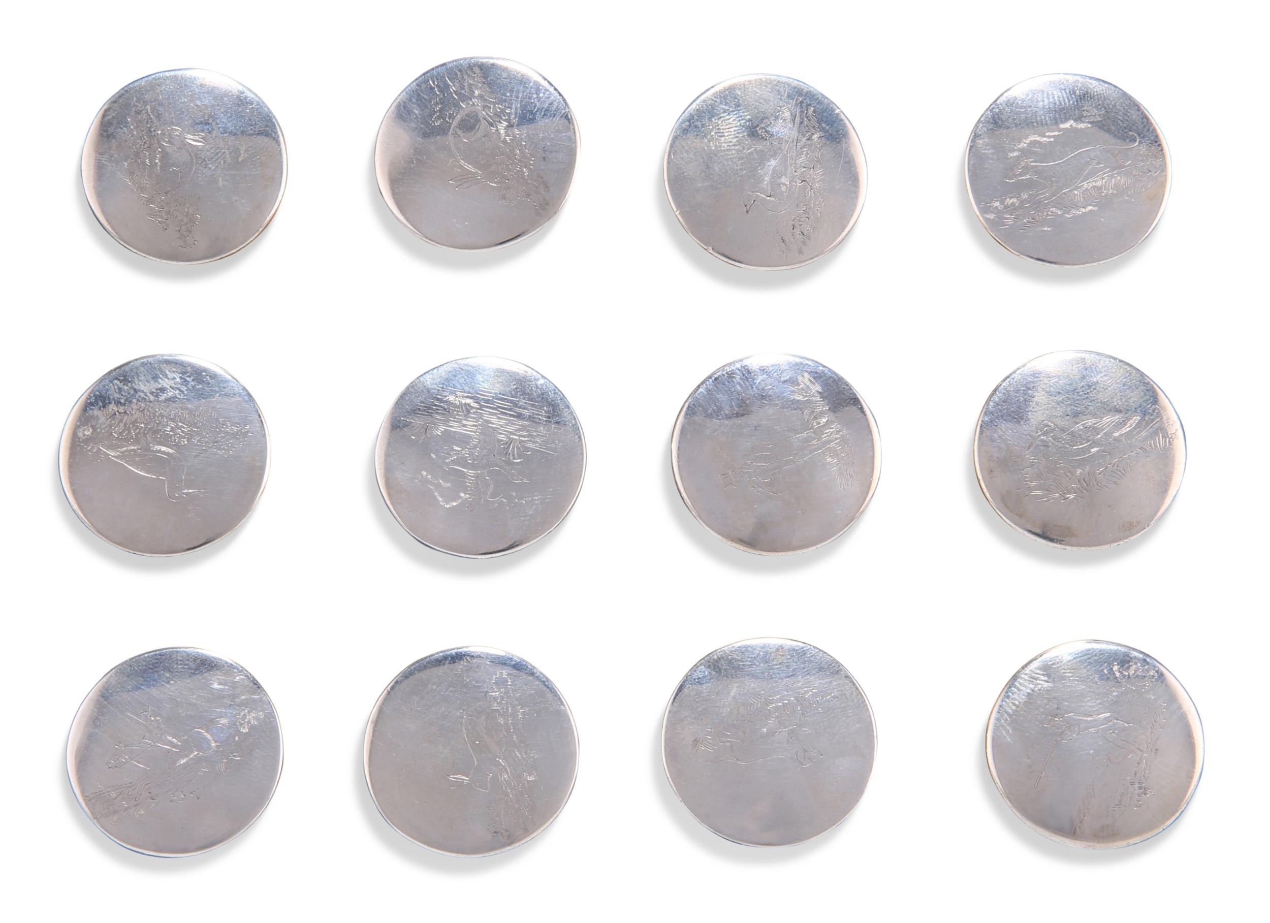 A SET OF TWELVE GEORGE III SILVER HUNT BUTTONS - Image 2 of 2