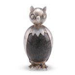 A MEXICAN STERLING SILVER AND HARDSTONE MODEL OF AN OWL