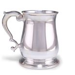 A GEORGE V SILVER PINT MUG