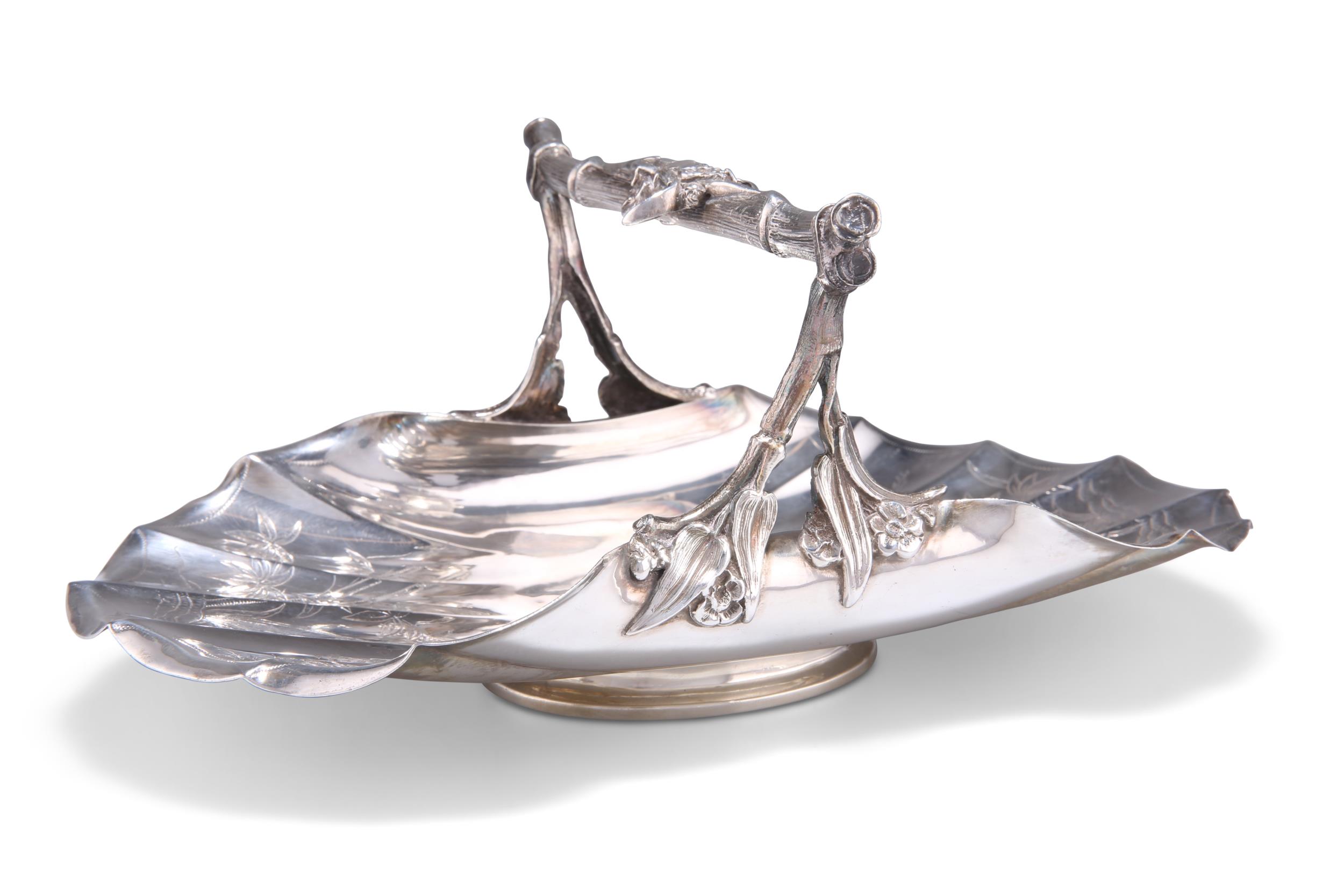 A VICTORIAN AESTHETIC SILVER DISH - Image 2 of 8