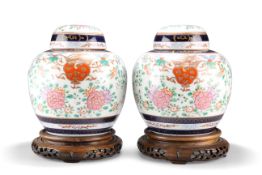 A PAIR OF SAMSON PORCELAIN VASES AND COVERS, IN CHINESE EXPORT STYLE