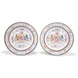 A PAIR OF SAMSON ARMORIAL PLATES, LATE 19TH CENTURY