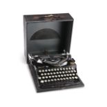 A VINTAGE IMPERIAL "THE GOOD COMPANION" TYPEWRITER