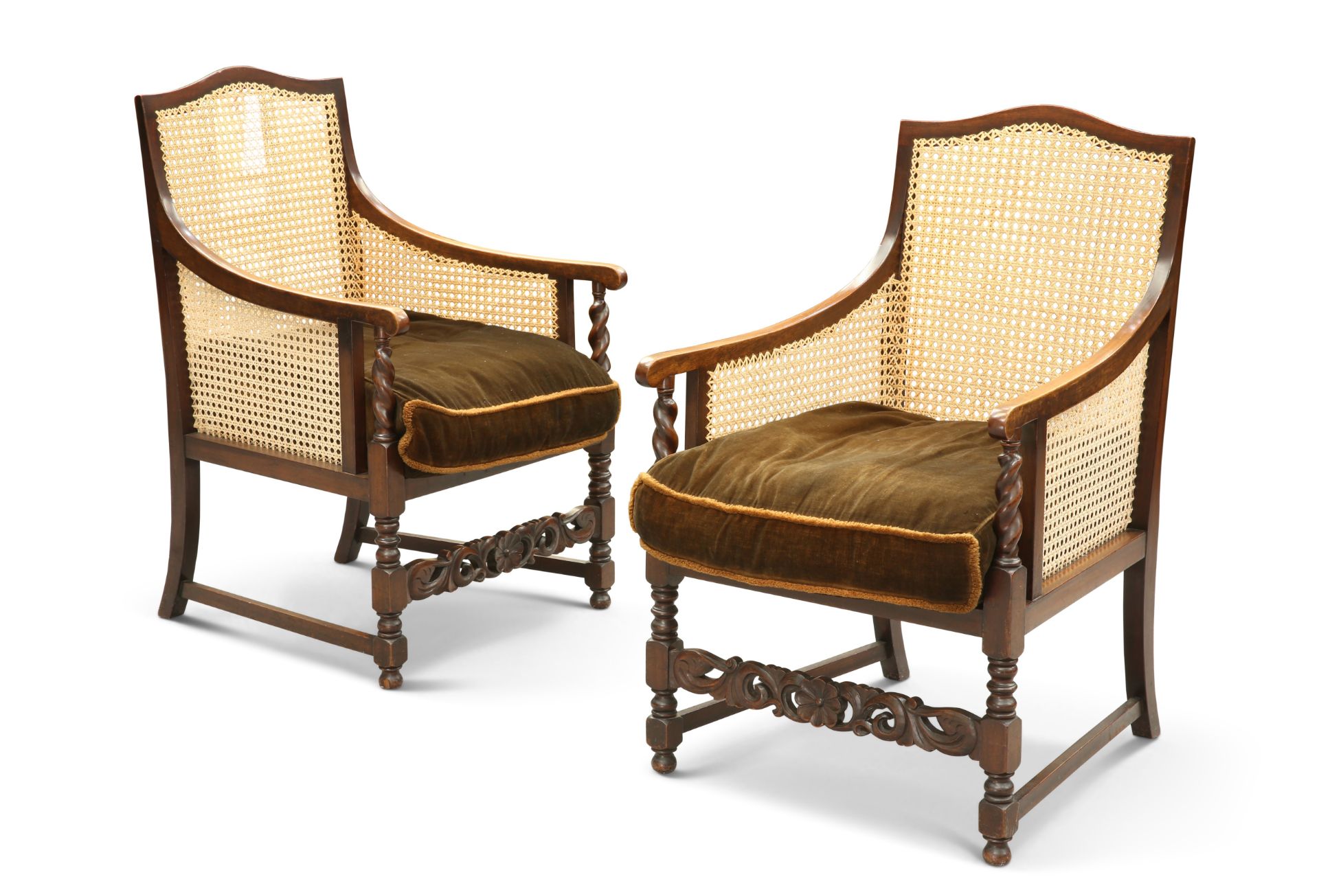 A PAIR OF EARLY 20TH CENTURY BEECH AND CANEWORK BERGÈRES