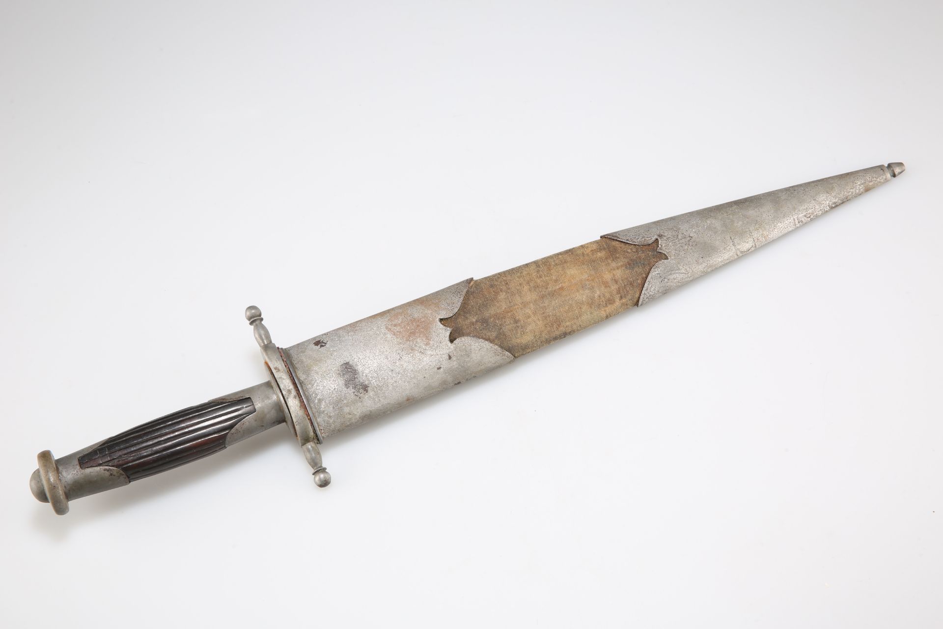 A LATE 19TH CENTURY RUSSIAN HUNTING DAGGER - Image 4 of 6