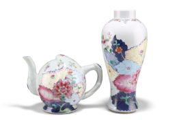 A CHINESE TOBACCO LEAF PATTERN PORCELAIN VASE AND "TEAPOT"