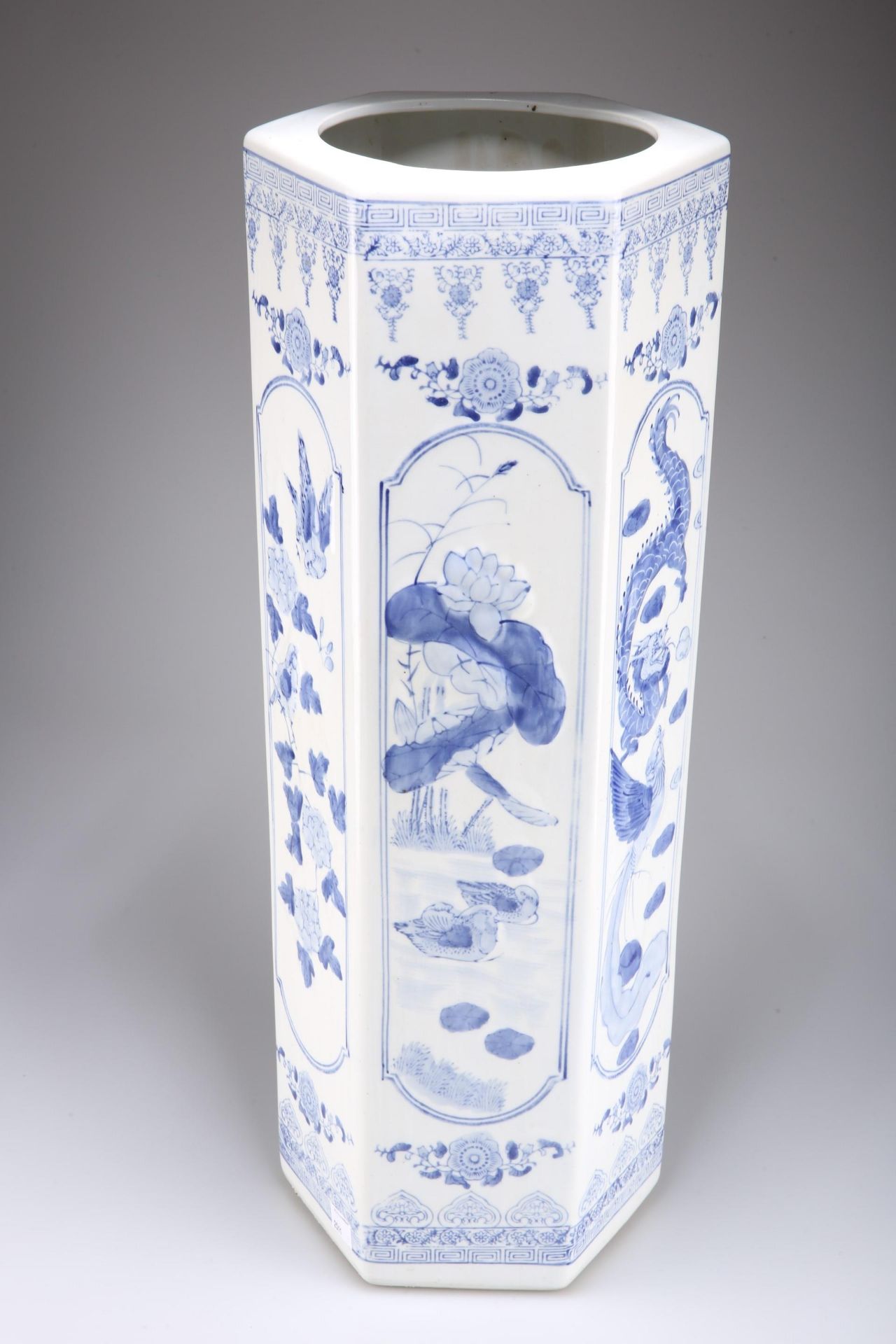 Oriental blue and white stickstand - Image 5 of 7