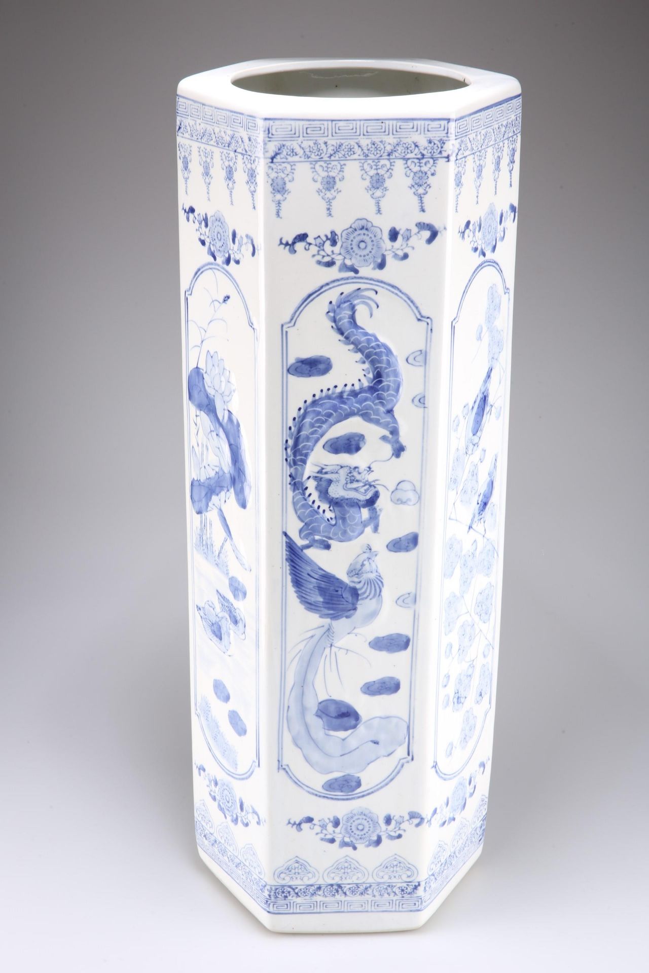 Oriental blue and white stickstand - Image 6 of 7