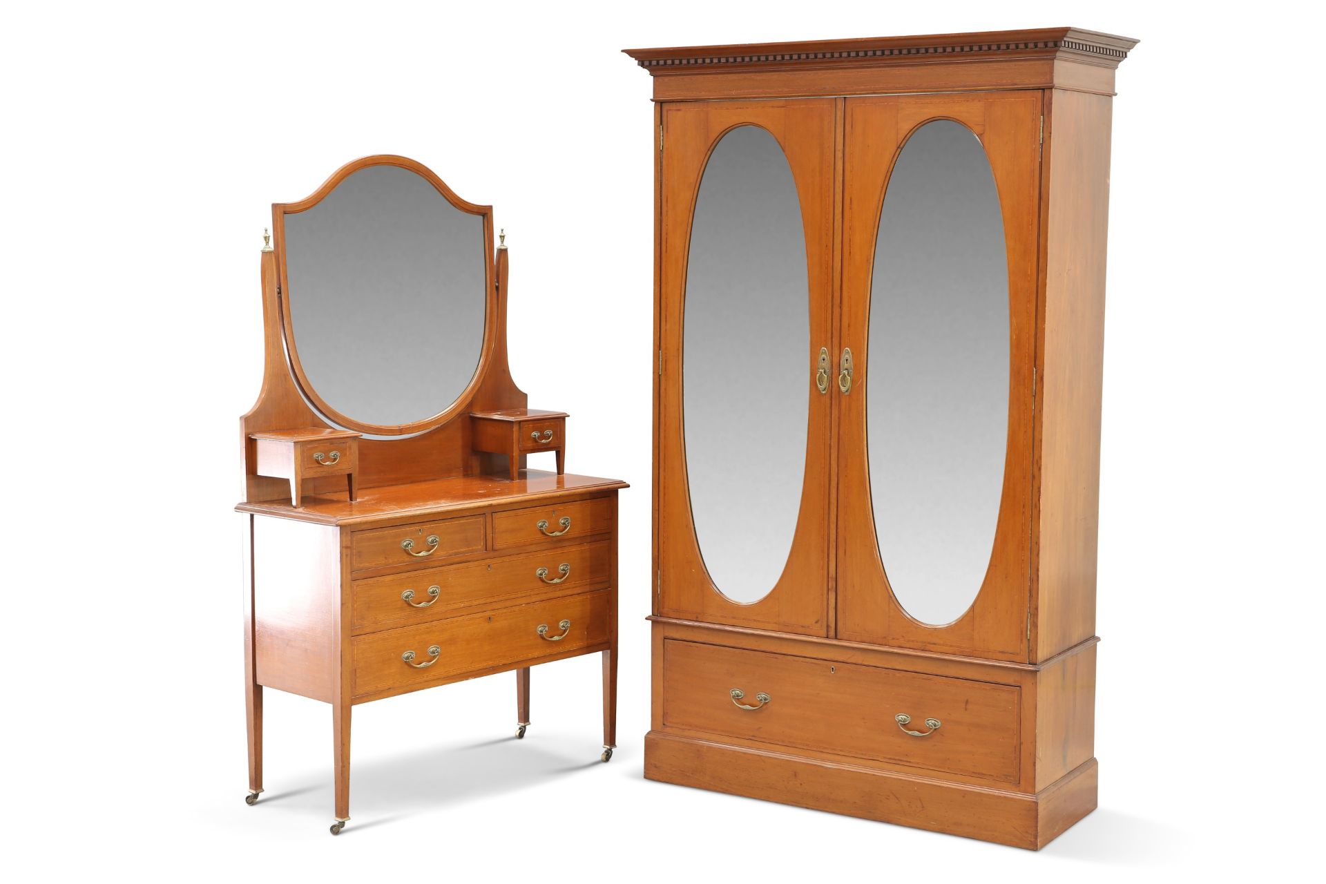 An Edwardian satinwood inlaid mahogany two-door wardrobe and dressing chest, the wardrobe with a
