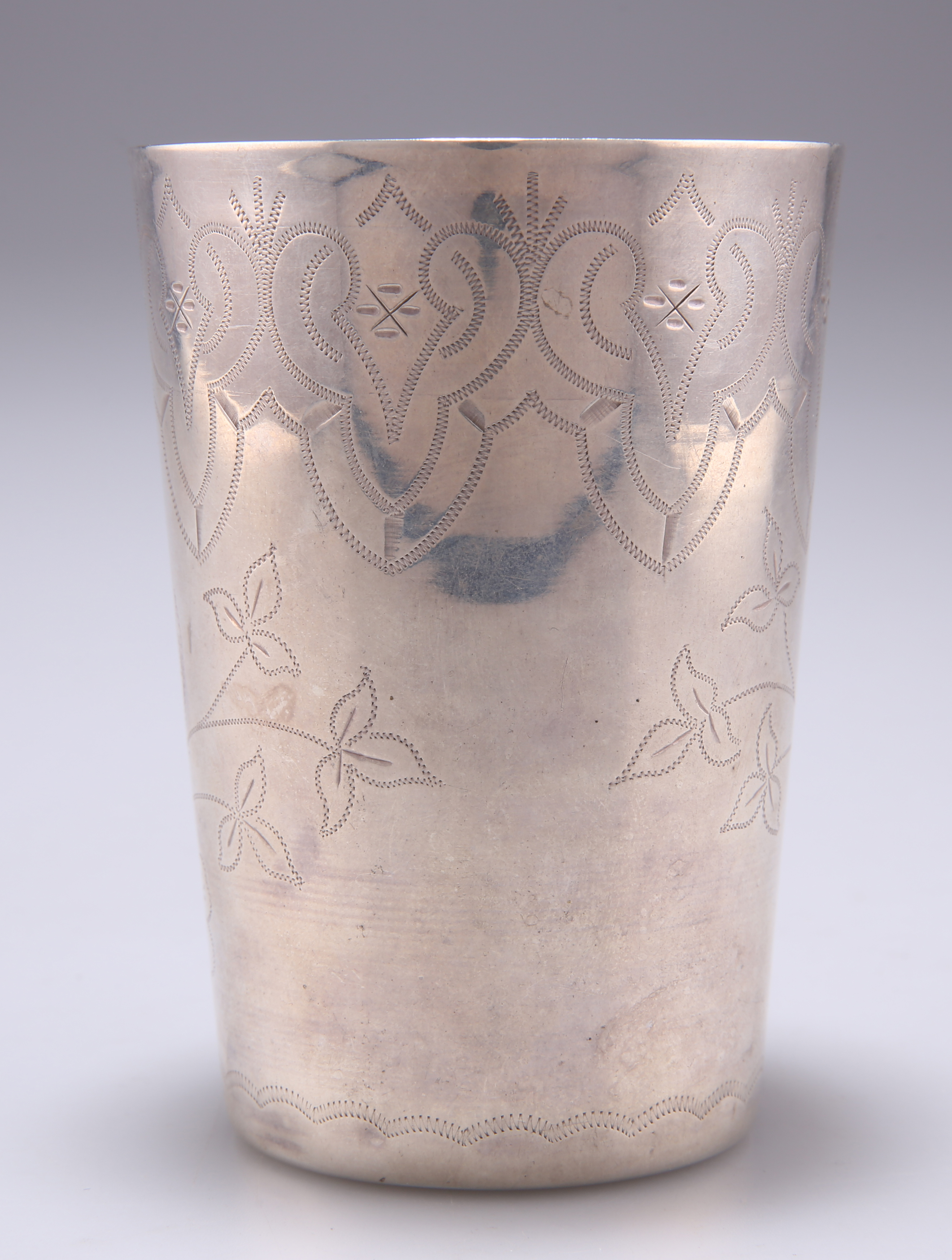 A FRENCH SILVER BEAKER, 19TH CENTURY - Image 2 of 4