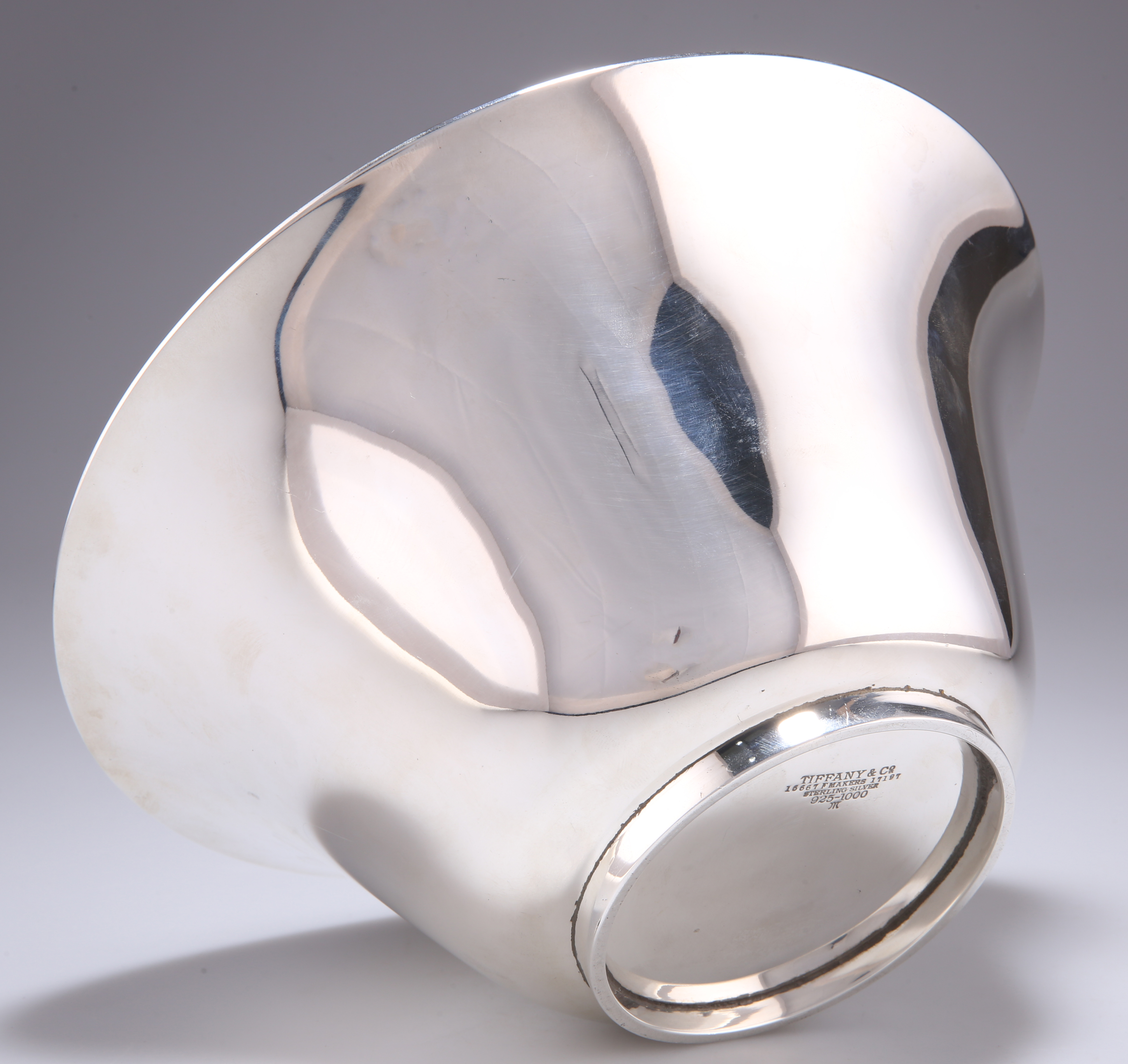 AN AMERICAN STERLING SILVER BOWL - Image 3 of 4