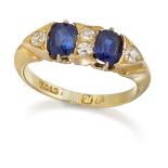 A VICTORIAN 18 CARAT GOLD SAPPHIRE AND DIAMOND RING